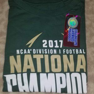 JMU Dukes 2017 NCAA Championship T-Shirt (XL)